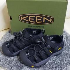KEEN キッズサンダル
