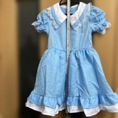水色フレアドレスとリボン付きヘアバンド