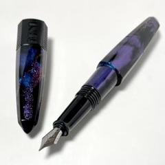 未使用品＊ BENU 万年筆 グレイスフルカメレオン F - メルカリ