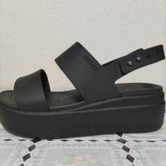 クロックス　ウエッジソール　クロスBrooklyn 厚底ヒール　W5 クロックス crocs Crocs Brooklyn Low Wedge （Blk/Blk