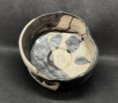 黒織部 筒茶碗 古美術 復興織部 茶道具 茶碗 織部 古道具 アンティーク 古黒織部沓茶碗「銘 山家」 | 美術 青丹洞
