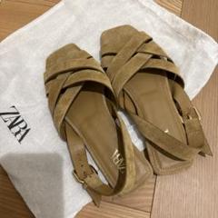スペイン発送 ZARA 限定スエードストラップサンダル エレガント ZARA ベージュ スエード ストラップサンダル 37 - メルカリ
