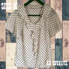 La Totalite ドット柄シフォンフリルブラウス Mサイズのサムネイル
