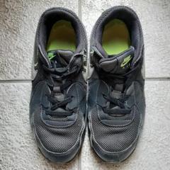 Nike ブラック/グリーン スニーカー