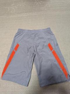 Nike グレー オレンジ ショートパンツ