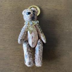 GOLDパイソンレザーで作ったクマ型キーホルダー クリスタル