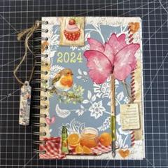 Daphne's Diary 2025 手帳 コラージュ　ダフネズダイアリー Amazon.co.jp: Daphne's Diary 2025 手帳 コラージュ ダフネズ