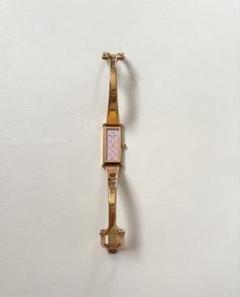 値下げ済　GUCCI グッチ 1500 ゴールド スクエア バングルウォッチ GUCCI 1500L Gold Bracelet & Black Dial Women's Quartz Watch