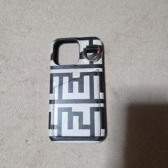 【100％本物】FENDI iPhone12 ズッカ柄 ケース FFロゴ ST付 100％本物】FENDI iPhone12 ズッカ柄 ケース FFロゴ ST付 iPhone