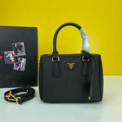 美品 PRADA ブラック ラックレザートートバッグ #445