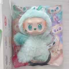ラブブ　エナジー　セレニティー　緑　 ぬいぐるみペンダント LABUBU ラブブ