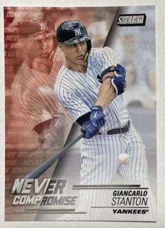 ヤンキース スタントン stanton topps MLB スタクラのサムネイル
