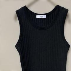 ディスコート　タンクトップ(F)ブラックリブ裾ラウンドカット　シンプル　大人