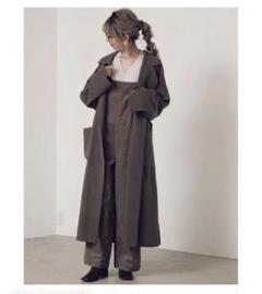 先行予約受注中大人気のリエディ軽量ガウンコート