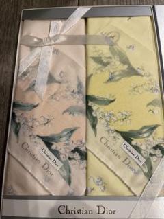 新品未使用タグ付 Diorクリスチャンディオール エプロン すずらんミュゲ 花柄 新品未使用タグ付 Diorクリスチャンディオール エプロン