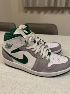 ☆韓国の人気☆【NIKE】☆W AIR JORDAN 1 MI.D LX☆22.5-27cm☆ ☆韓国の人気☆【NIKE】☆W AIR JORDAN 1 MI.D LX☆22.5-27cm