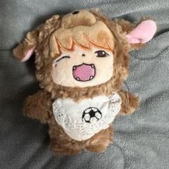 INFINITE ソンヨル ぬいぐるみ 学ラン18cmほど