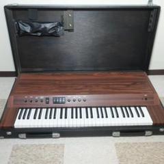 YAMAHA CP-20 電子ピアノ ハードケース入 61鍵 ビンテージ 動作品 YAMAHA CP-20 電子ピアノ ハードケース入 61鍵 ビンテージ 動作