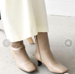新品未使用　ペリーコ ショートブーツ　ベージュ Elegant Short Boots | PELLICO｜ペリーコ