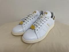 エイプ　スタンスミス　25.5 アディダス　30周年　APE ホワイト　未使用 11/18発売｜A BATHING APE®︎ × adidas Originals Stan Smith