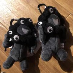 大阪・関西万博 黒ミャクミャク カラビナ付きマスコット ブラック 立ち すわり 関西万博 黒ミャクミャク カラビナ付きブラック 立ち&座り 2体