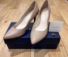 コールハーン GEMMA LOGO PUMP ベージュ コールハーン GEMMA LOGO PUMP ベージュ