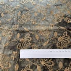 刺繍生地残布　縦75cm×横95cm