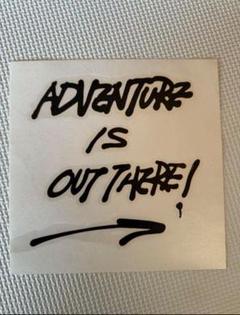 ADVENTURE IS OUT THERE ネイタルデザイン　2個セット ADVENTURE IS OUT THERE!のプリントが入ったマグネット式