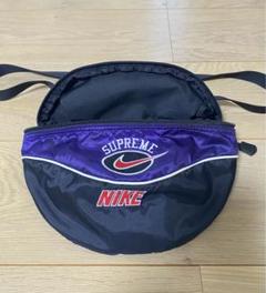 Supreme Nike ボディバッグ 黒・紫 Supreme Nike ボディバッグ 黒・紫 - メルカリ