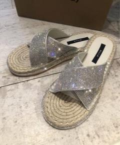 RILLA シルバー ビジューサンダル 39 RILLA シルバー ビジューサンダル 39 - メルカリ