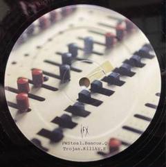 Aphex Twinの貴重な12インチレコード4枚 新入荷情報】Aphex TwinのLP、12インチ入荷しました。