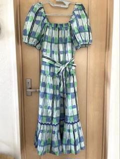 ☆MaEve☆アンソロポロジーグレーカラフル刺繍ワンピース☆美ライン美品☆ ☆MaEve☆アンソロポロジーグレーカラフル刺繍ワンピース☆美