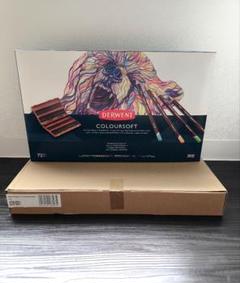 Derwent（ダーウェント）カラーソフト　72色　ウッドBOXセット　未使用品 Derwent（ダーウェント）カラーソフト 72色 ウッドBOXセット 未