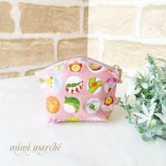 【撥水ラミネート】ミニサイズのシェル型ポーチNo.9 和菓子インコ 撥水ラミネート】ミニサイズのシェル型ポーチNo.9 和菓子インコ