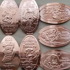 ディズニーランド25周年限定品、ミッキーマウス金属製、メダル ディズニーランド オリジナル純銀製メダル ミッキーマウス