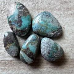ターコイズ　ビズビー　5P（18.4ct）クラシックルース　ナチュラル