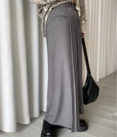24AW 良品 Ameri UND SWITCH PLEATS SKIRT セール】UND SWITCH PLEATS SKIRT（スカート）｜Ameri（アメリ