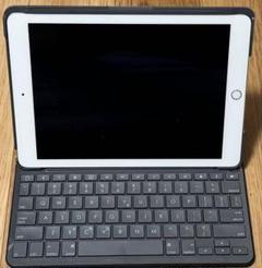 iPad 第５世代 MPGT2J/A Logicool キーボード付