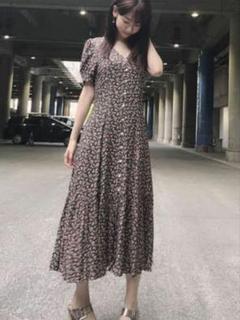 SinceThenラブリー プリント パフスリーブ ロングワンピース SinceThenラブリー プリント パフスリーブ ロングワンピース