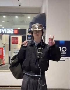 m80293692937_1.jpg?1743948090