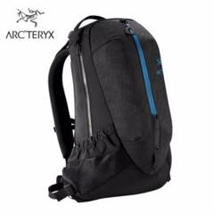 タグ写真付新品アークテリクス【Arc'teryx】ARRO 22 バックパック青