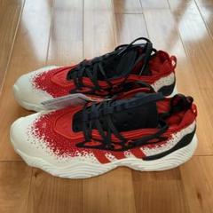 【新品】adidas トレイヤング3 30.0cm