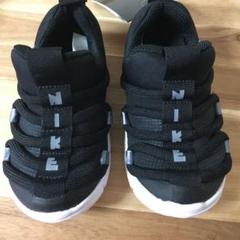 新品☆15.0サイズ NIKE キッズシューズ ノーヴィス 子供靴