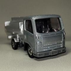トミカ改造品 Tomica: Propane gas delivery vehicle instantly recreated as
