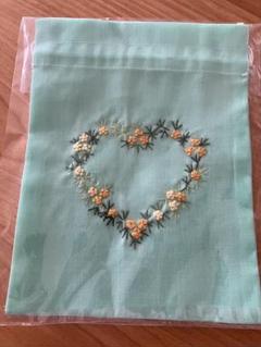 未開封 ベトナムTÂN MỸ ハート刺繍 巾着袋 ミントグリーン
