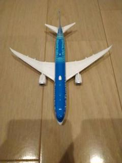 エア タヒチ ヌイ B787-9 モデルプレーン 1/200 新品 未組み立て 1/200 B787-9 エア タヒチ ヌイ | HLJ.co.jp