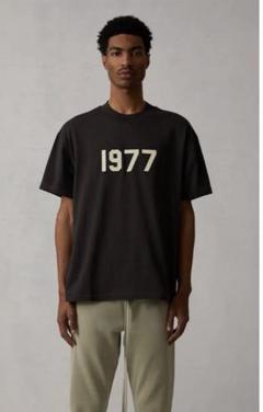ESSENTIALS 1977 プリント ロングスリーブTシャツ ブラック 楽天市場】FOG ESSENTIALS 【エッセンシャルズ】 1977 Long