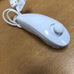匿名　送料無料】家庭用ゲーム機　任天堂Wiiヌンチャク　ホワイト403-9