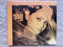 ノラ・ジョーンズ（DAY BREAKS / NORAH JONES) レコード デイ・ブレイクス [輸入盤][UNIVERSAL MUSIC STORE限定盤