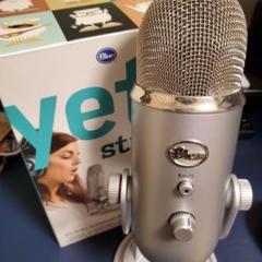 Blue Micro Yeti Usb マイクの中古 未使用品を探そう メルカリ